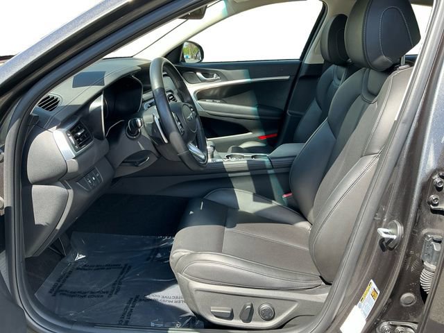 Used 2023 Genesis G70 2.0T AWD/4WD image 10