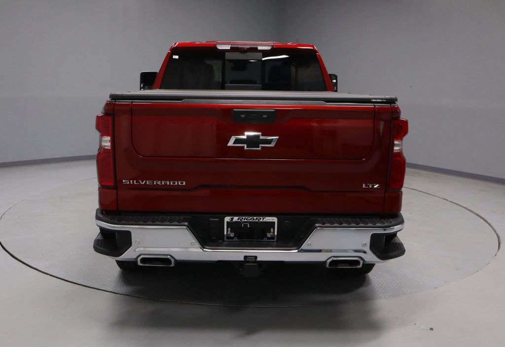 Used 2024 Chevrolet Silverado 1500 LTZ w/ Technology Package AWD/4WD image 9