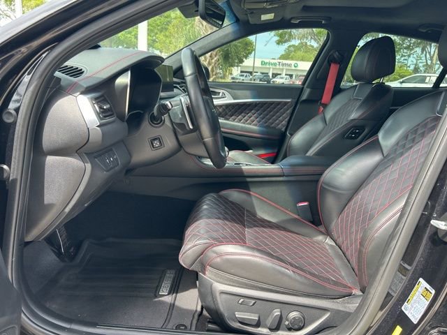 Used 2022 Genesis G70 3.3T w/ Sport Prestige Package image 11