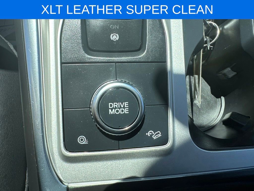 Certified 2023 Ford Explorer XLT w/ Equipment Group 202A AWD/4WD image 30