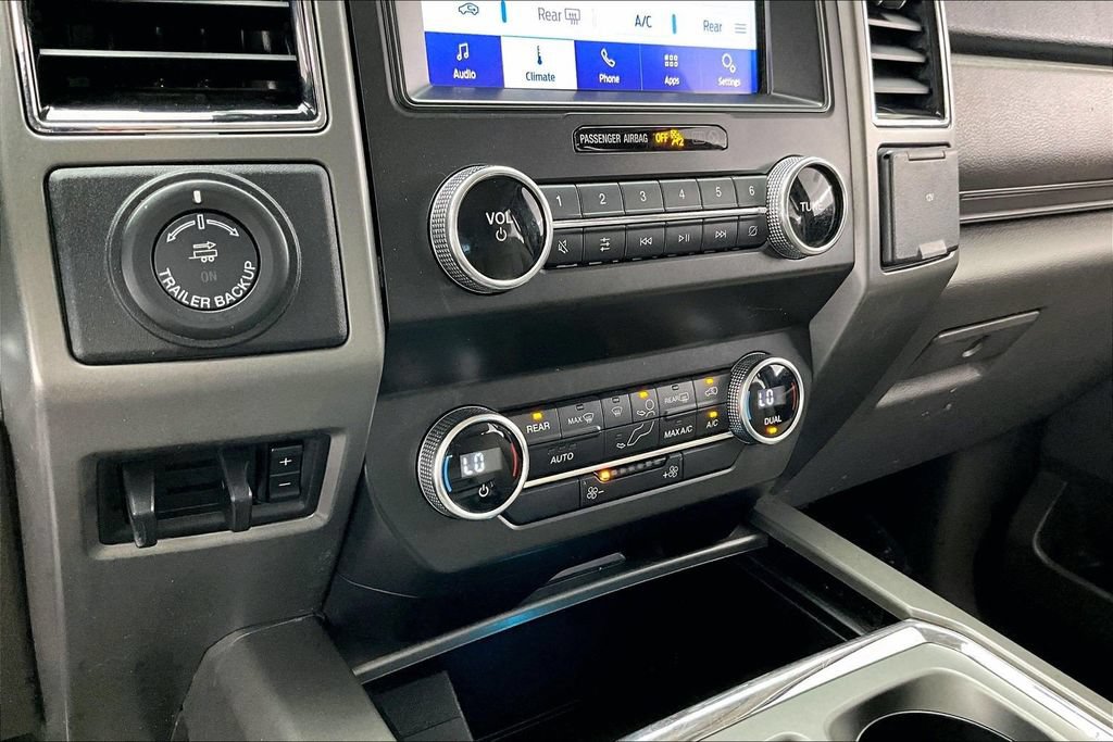 Certified 2020 Ford Expedition XLT w/ FX4 Off-Road Package AWD/4WD image 32