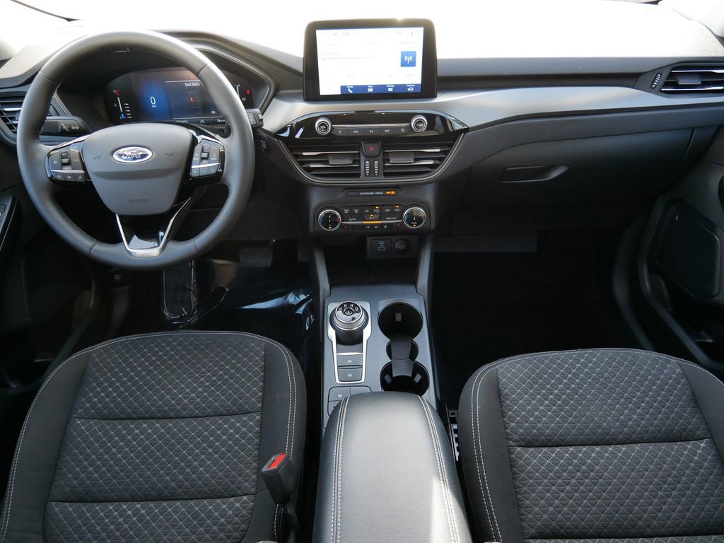 Certified 2023 Ford Escape Active AWD/4WD image 13