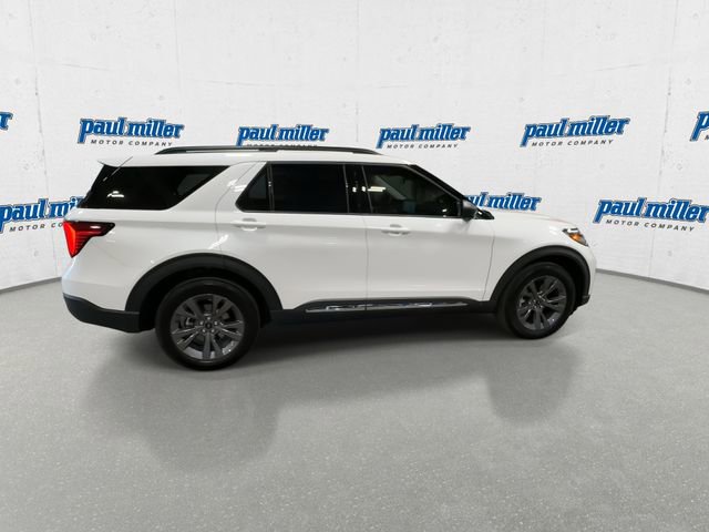 Certified 2025 Ford Explorer Active w/ Active Comfort Package AWD/4WD image 12