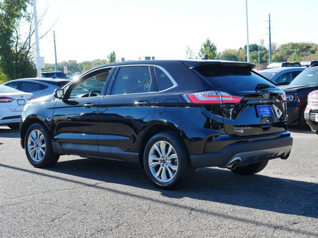 Certified 2024 Ford Edge Titanium image 3
