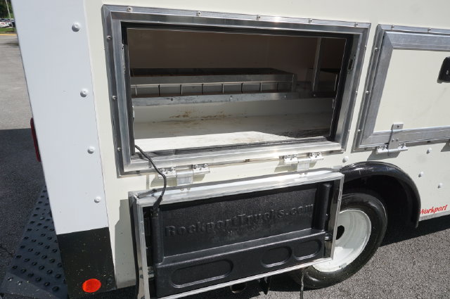 Certified 2024 Ford E-350 and Econoline 350 Super Duty w/ Power Windows & Locks Group RWD image 28