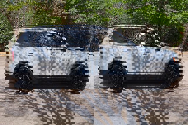 Used 2024 Kia Telluride SX Prestige X-Line image 2