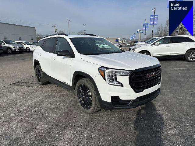 Used 2024 GMC Terrain SLE w/ Elevation Edition image 1