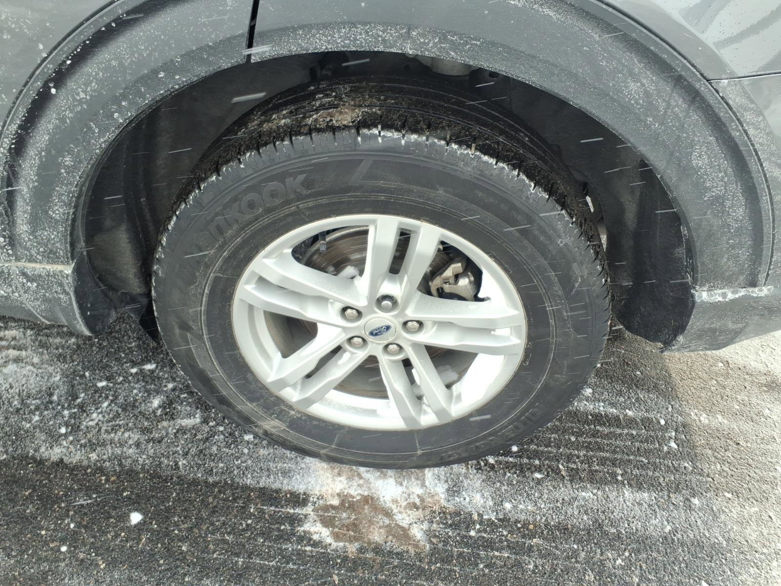 Certified 2023 Ford Explorer XLT w/ Equipment Group 202A image 8