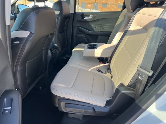 Certified 2022 Ford Escape Titanium w/ Class II Trailer Tow Package image 24