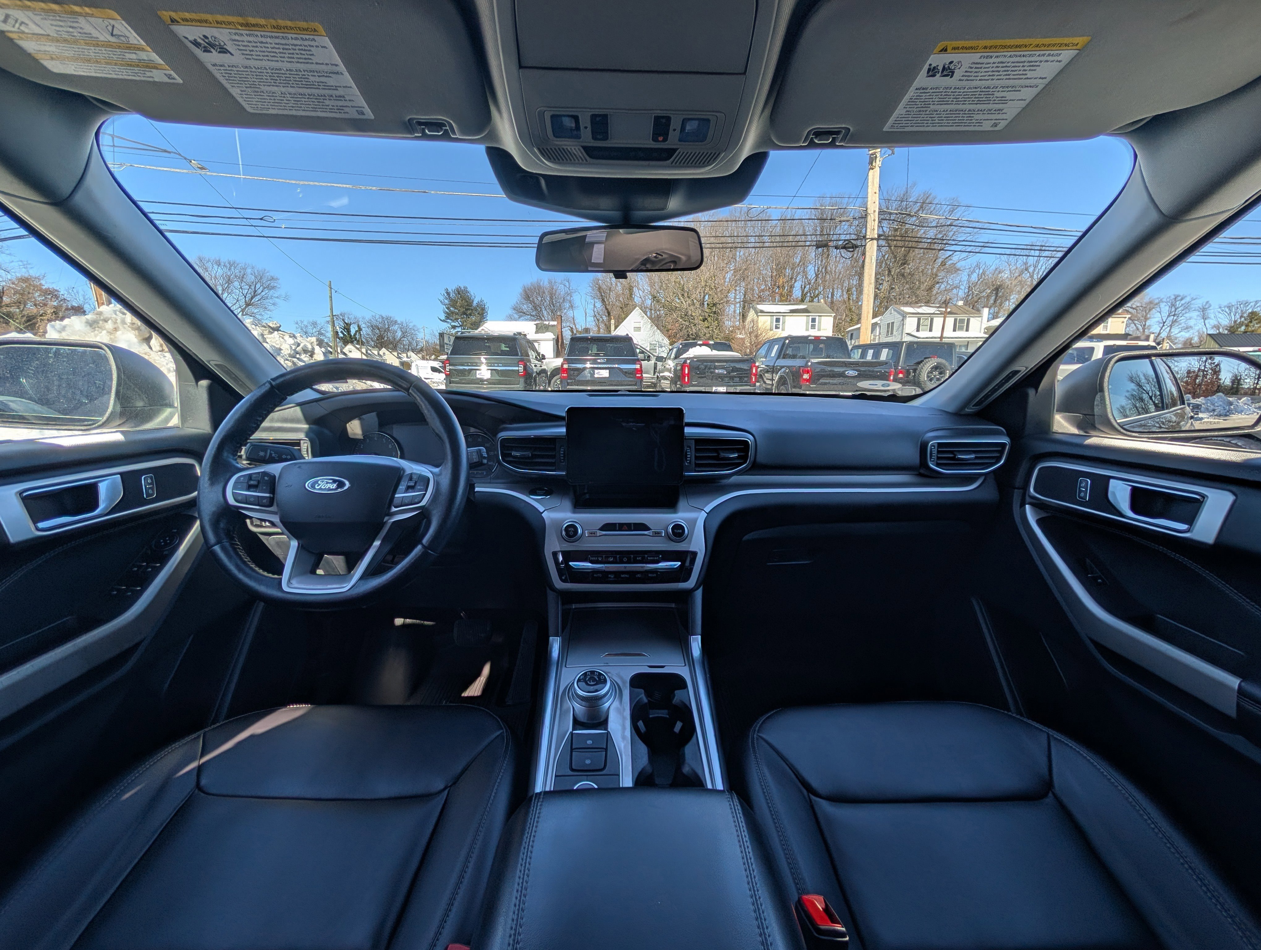 Certified 2022 Ford Explorer XLT w/ Equipment Group 202A image 22