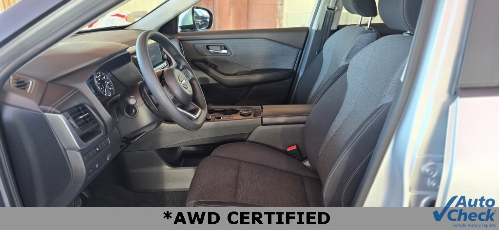 Used 2023 Nissan Rogue SV image 21