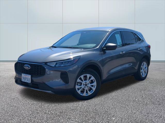 Certified 2023 Ford Escape Active w/ Tech Pack #1 FWD image 1