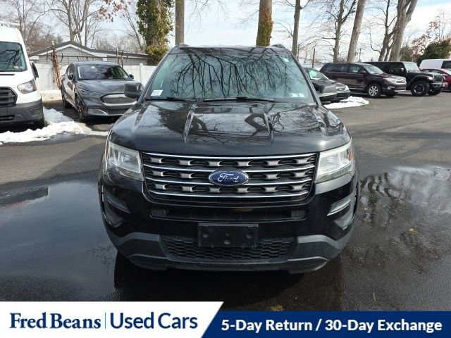 Certified 2017 Ford Explorer 4WD image 2