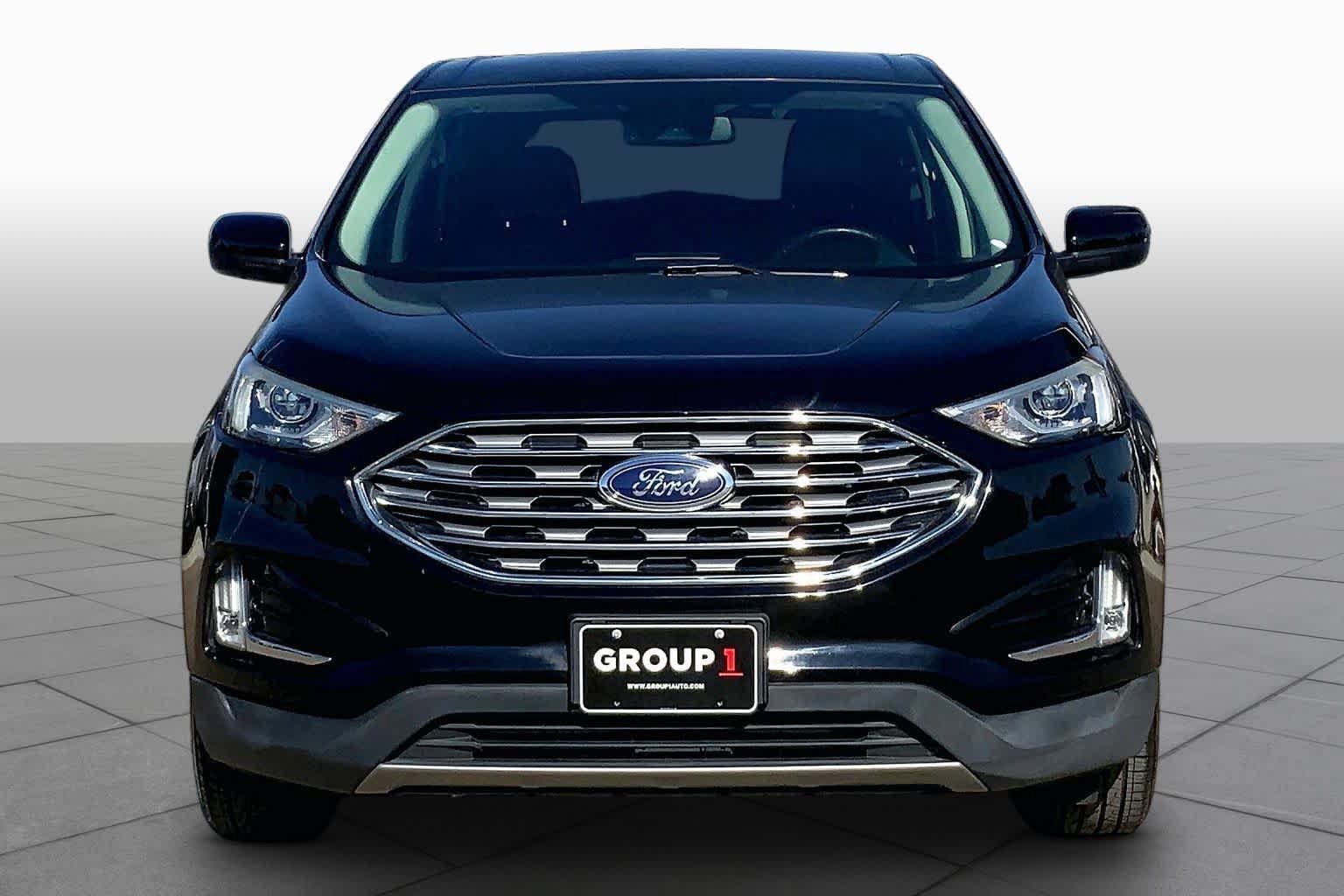 Certified 2022 Ford Edge SEL w/ Convenience Package AWD/4WD image 4