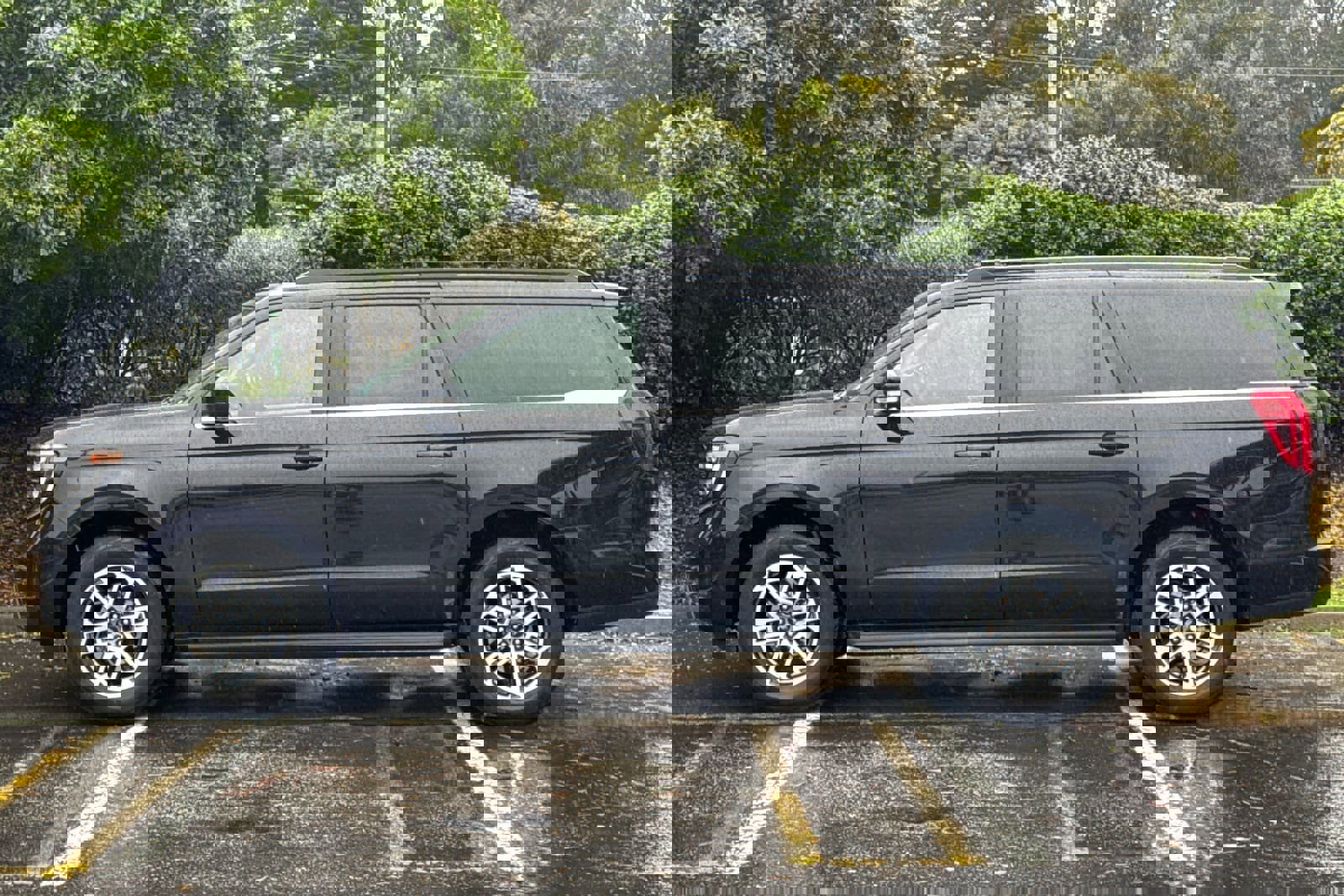 Certified 2025 Ford Expedition Max Active image 7