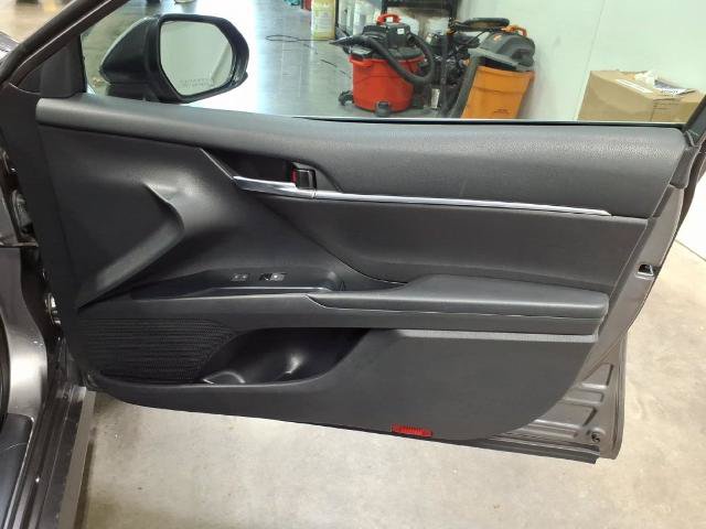 Used 2020 Toyota Camry LE w/ Carpet Mat Package FWD image 20