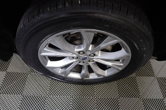 Certified 2024 Ford Explorer XLT w/ Equipment Group 202A AWD/4WD image 36