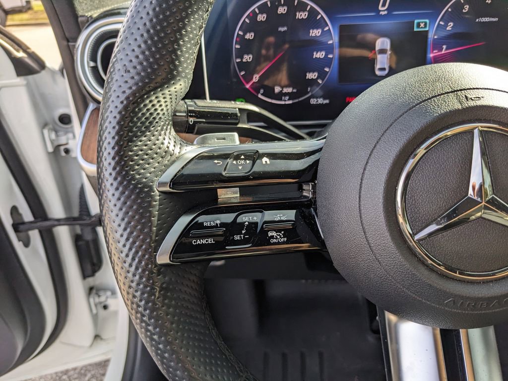 Used 2022 Mercedes-Benz C 300 Sedan image 27