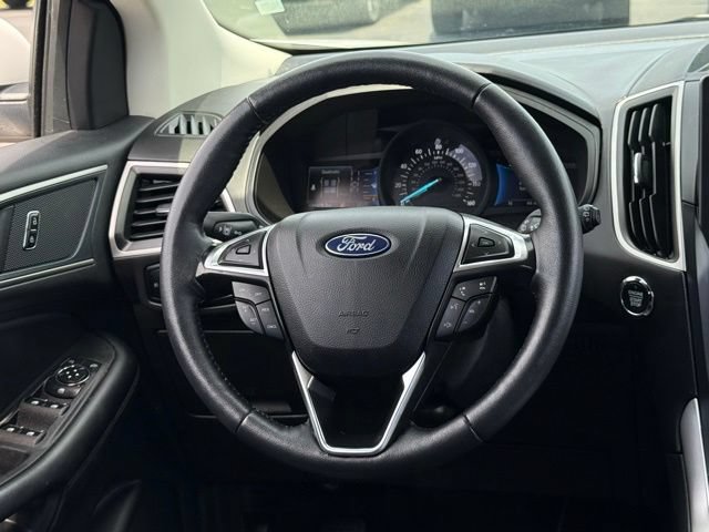 Certified 2024 Ford Edge SEL w/ Convenience Package AWD/4WD image 6