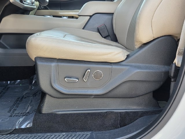 Certified 2022 Ford Expedition Max Limited AWD/4WD image 16