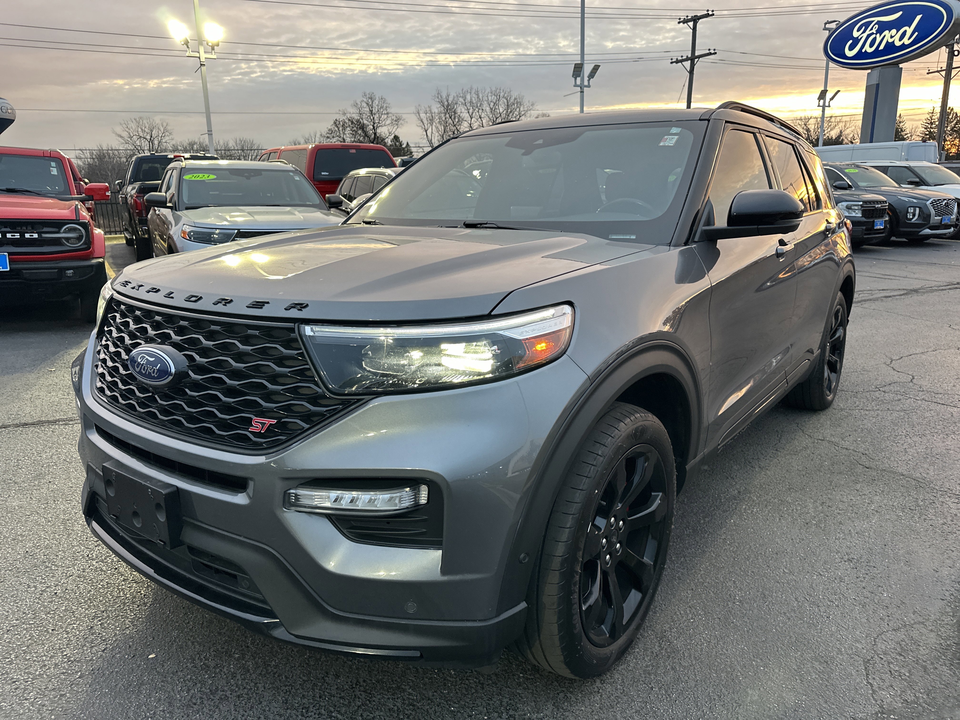 Certified 2021 Ford Explorer ST w/ Equipment Group 401A image 7