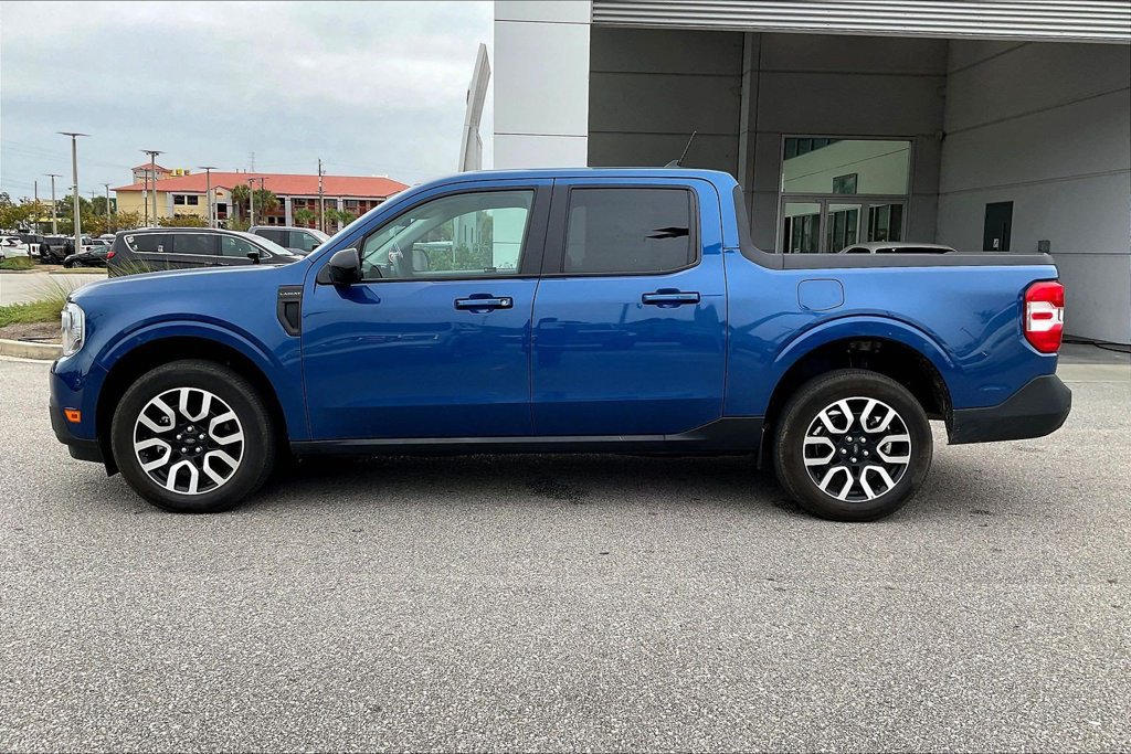 Certified 2024 Ford Maverick Lariat FWD image 8