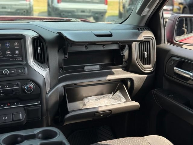 Used 2020 Chevrolet Silverado 1500 Custom w/ Custom Value Package AWD/4WD image 21