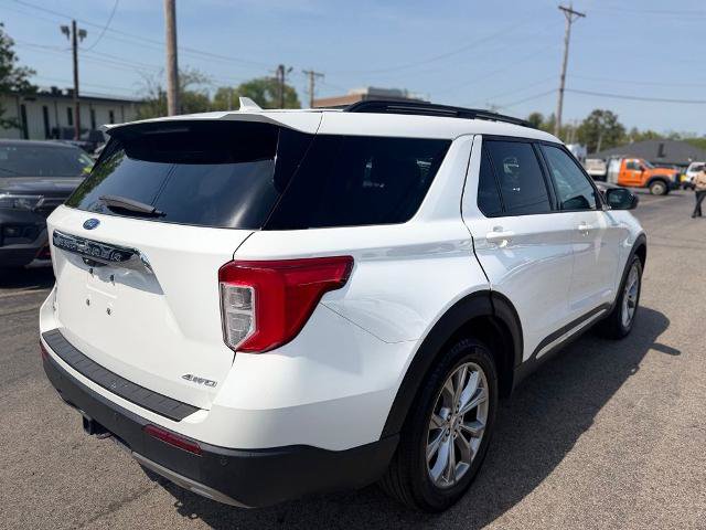 Certified 2023 Ford Explorer XLT w/ Equipment Group 202A AWD/4WD image 9