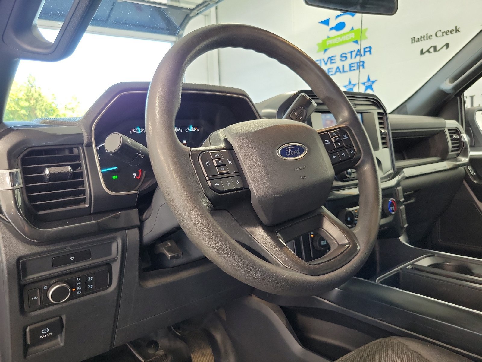 Certified 2022 Ford F150 XL w/ STX Appearance Package AWD/4WD image 9