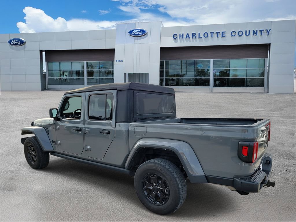 Used 2022 Jeep Gladiator Sport AWD/4WD image 4
