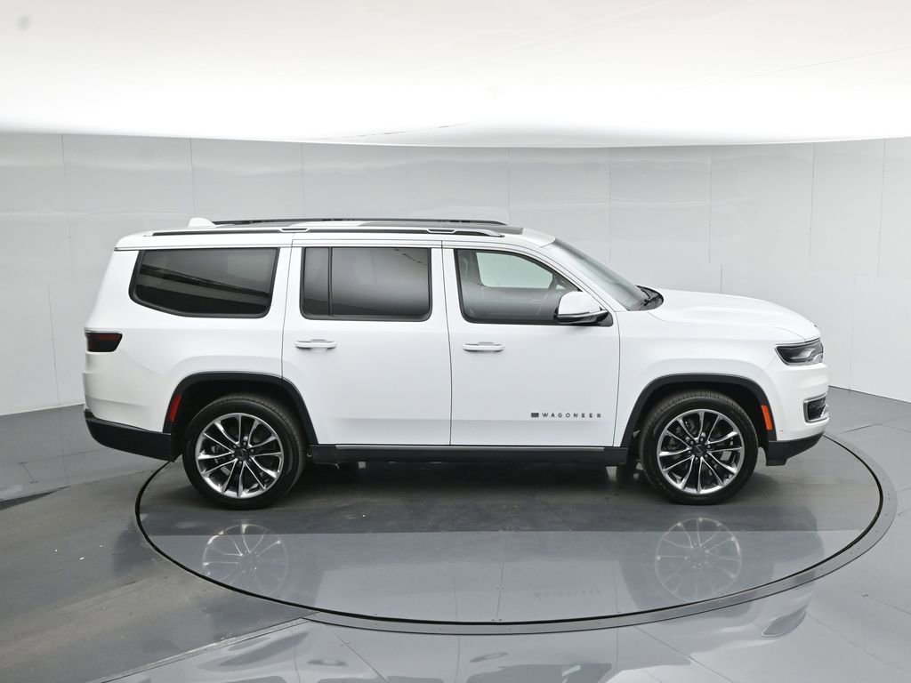 Used 2022 Jeep Wagoneer Series III w/ Premium Group I image 49