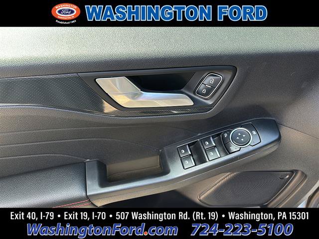 Certified 2023 Ford Escape ST-Line w/ Tech Pack #1 AWD/4WD image 14