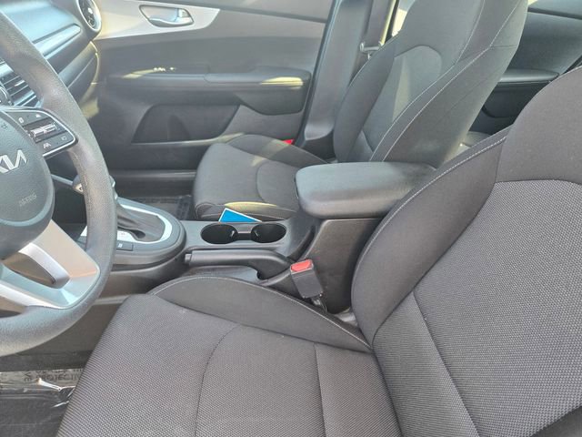 Used 2023 Kia Forte LXS w/ LXS Technology Package FWD image 12