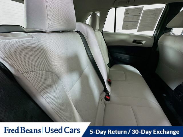 Used 2024 Toyota Corolla Cross L image 27