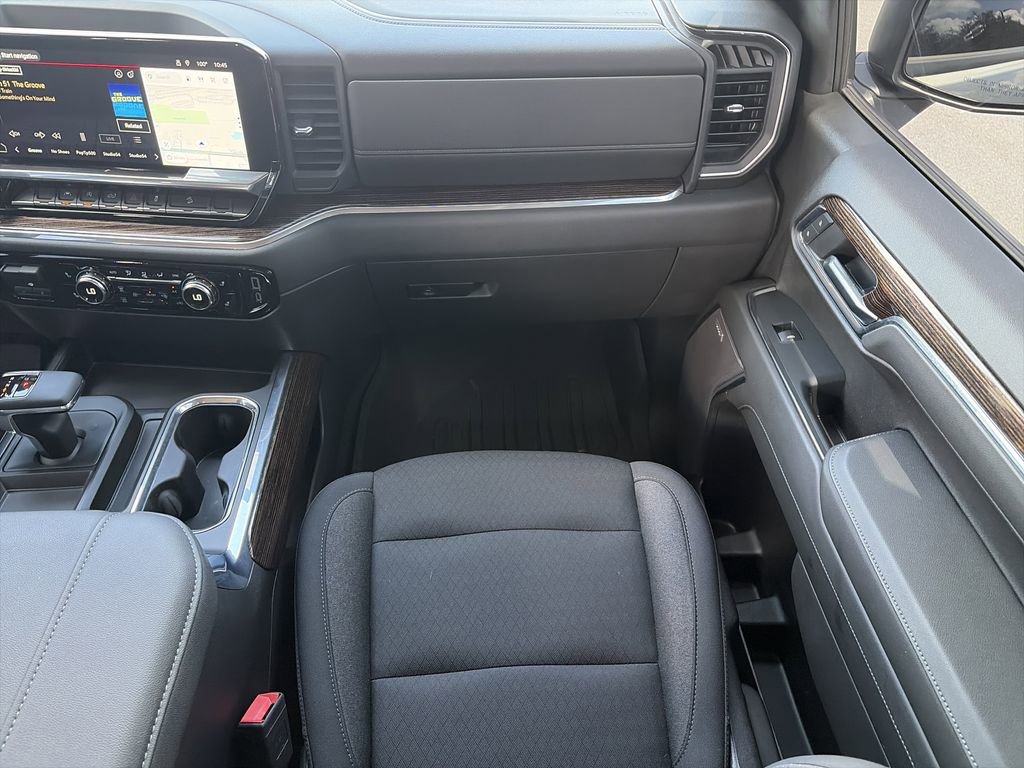 Used 2024 GMC Sierra 1500 Elevation w/ Preferred Package AWD/4WD image 17