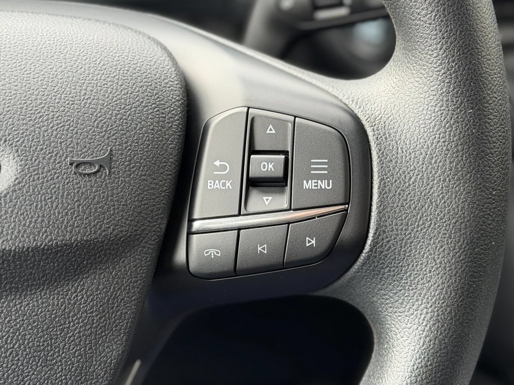 Certified 2025 Ford Escape Active AWD/4WD image 10