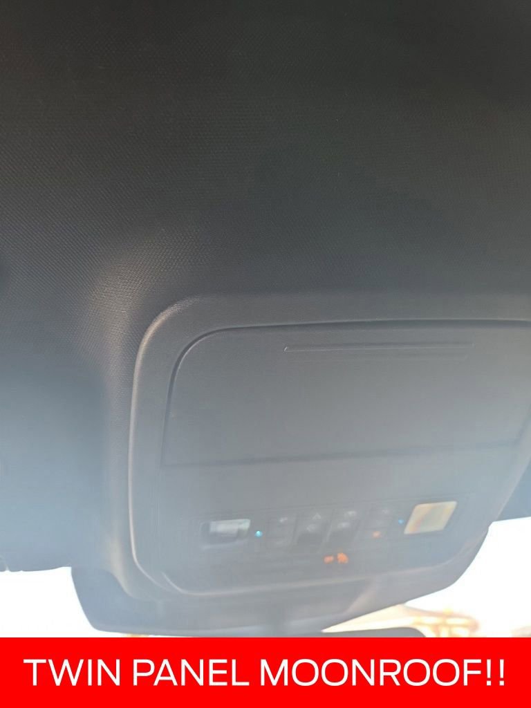 Certified 2020 Ford Explorer ST w/ Premium Technology Package image 17