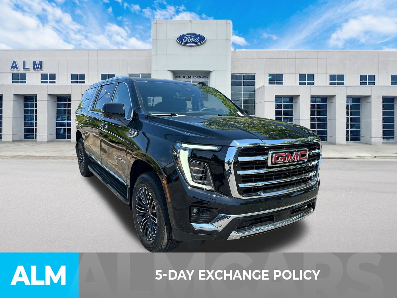Used 2026 GMC Yukon XL Elevation AWD/4WD image 3