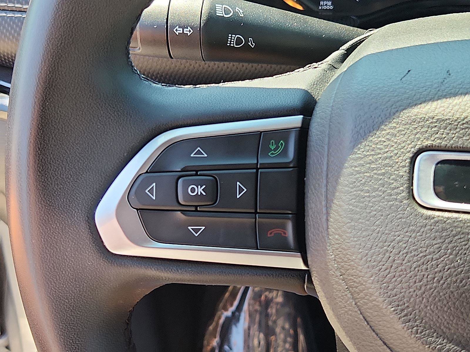 Used 2022 Jeep Compass Latitude AWD/4WD image 18