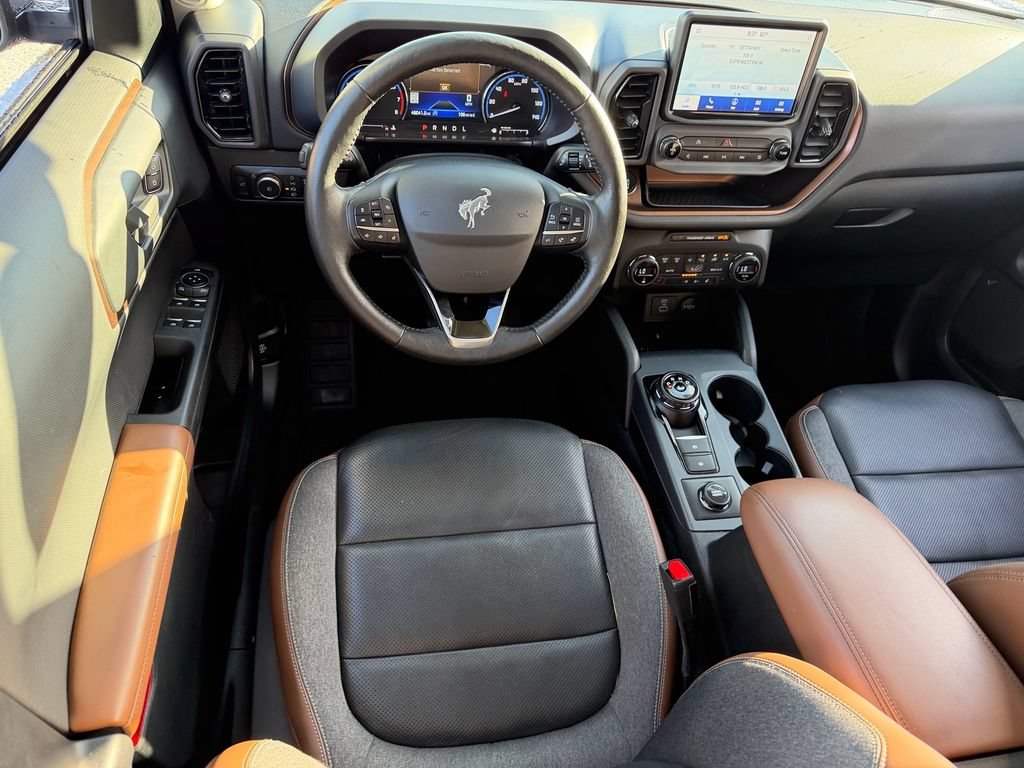 Certified 2021 Ford Bronco Sport Outer Banks w/ Outer Banks Package AWD/4WD image 13