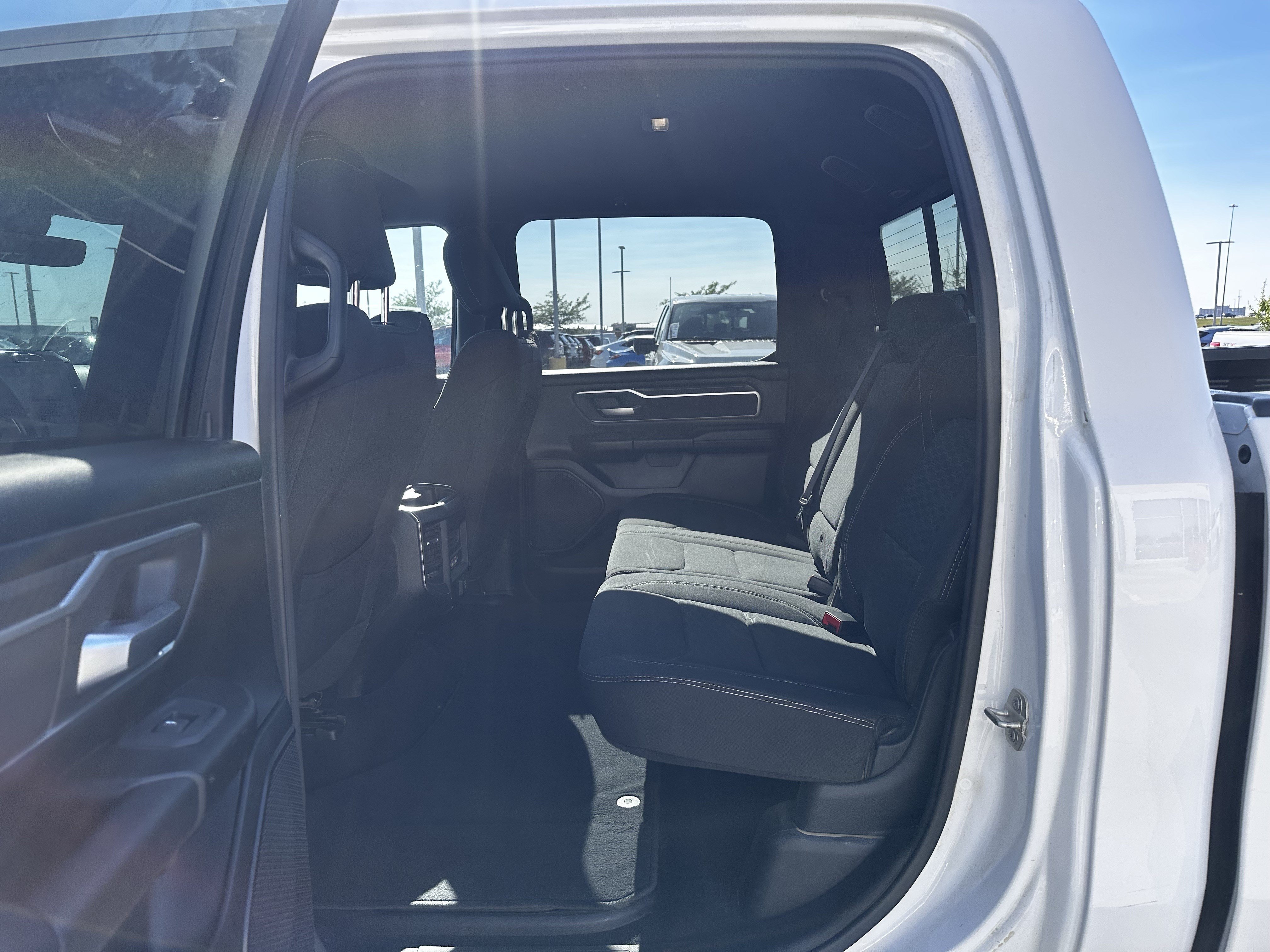 Used 2025 RAM 1500 Big Horn AWD/4WD image 8