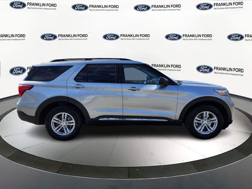 Certified 2023 Ford Explorer XLT w/ Equipment Group 202A image 6