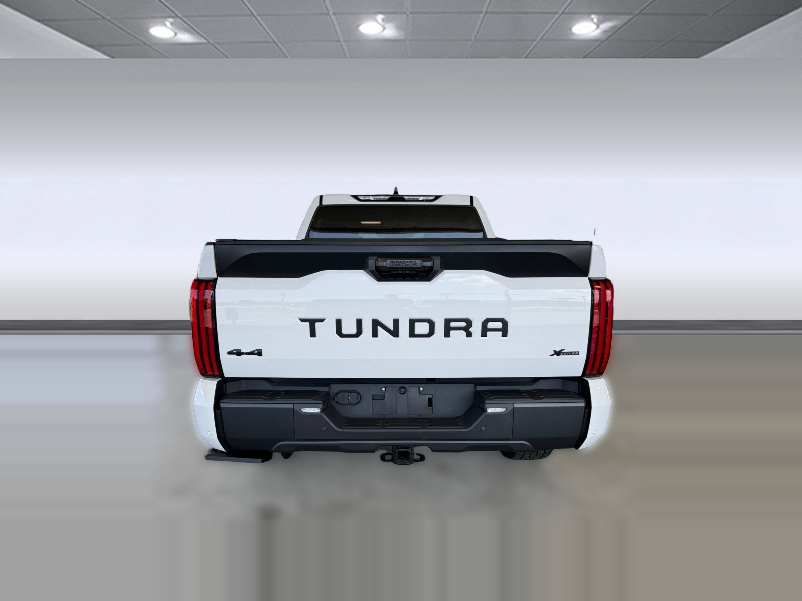 Used 2024 Toyota Tundra SR5 w/ SR5 Premium Package AWD/4WD image 10