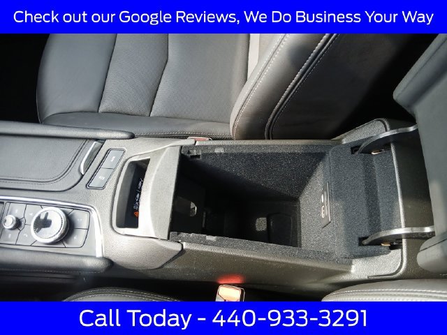 Used 2025 Cadillac XT5 Premium Luxury AWD/4WD image 29