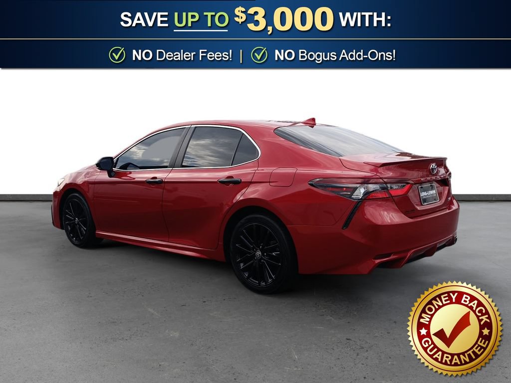 Used 2023 Toyota Camry SE FWD image 4