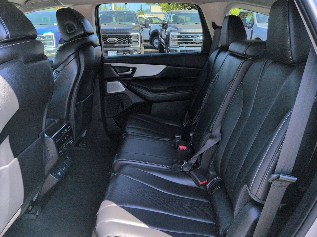 Used 2025 Acura MDX SH-AWD w/ Technology Package image 26