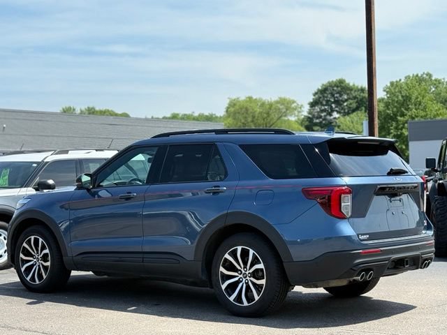 Certified 2020 Ford Explorer ST w/ Premium Technology Package AWD/4WD image 45