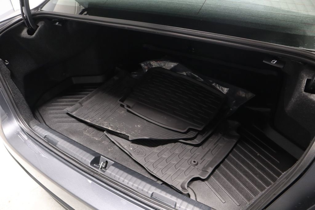 Used 2025 Subaru Legacy Premium image 17