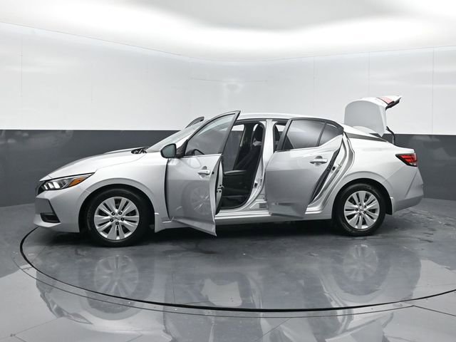Used 2022 Nissan Sentra S w/ Trunk Package image 28