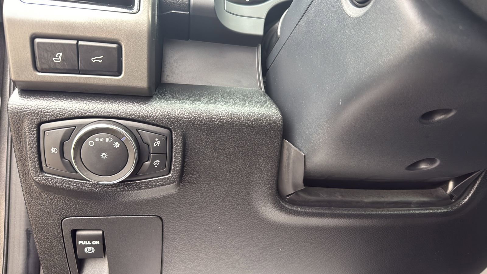 Certified 2021 Ford Expedition XLT RWD image 16